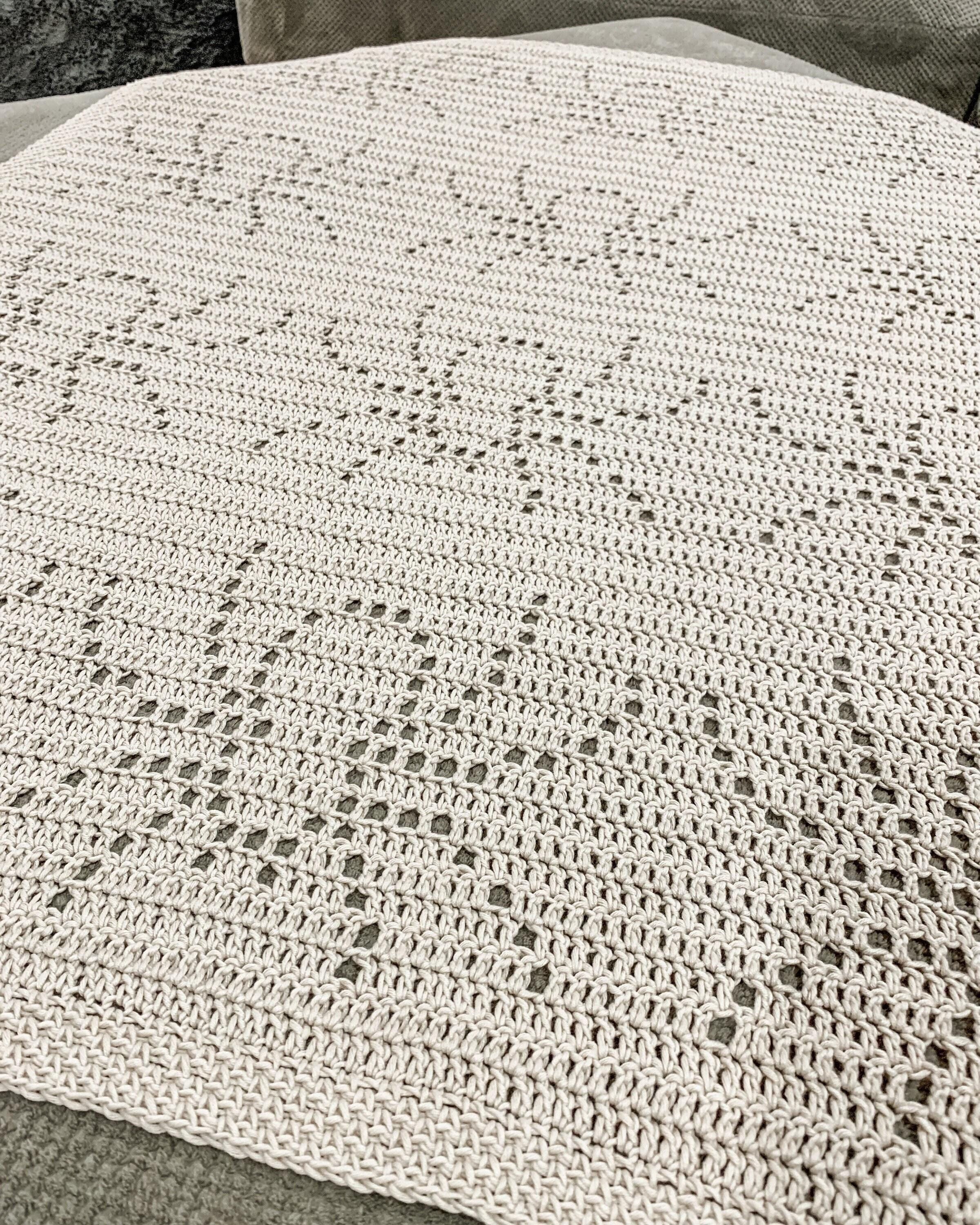 Halloween Crochet Blanket Pattern | Crochet Spider Blanket | Baby Blanket Crochet Pattern | Filet Crochet Spider Patterns | Halloween Afghan