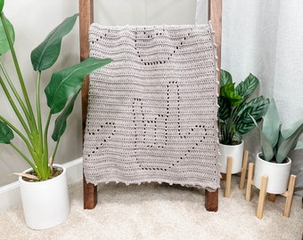 Filet Crochet Pattern | Crochet Baby Blanket Pattern | Beginner Crochet Pattern | I Love You Sign Language | Love Hand Sign | Mabel Blanket