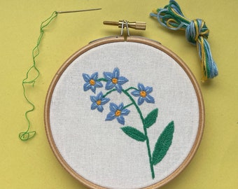 Forget-me-not embroidery kit, craft kit for beginners, modern needlework pattern, spring floral project, flower lovers gift, DIY hobby pack