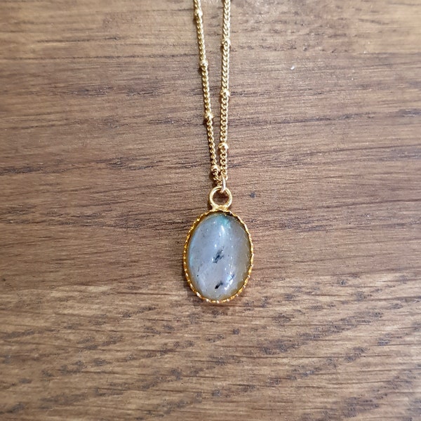 Collier pendentif Labradorite ovale