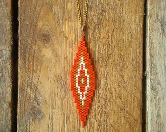 RED Gold-plated jumpnecklace and Miyuki Hand Sewn Pearls