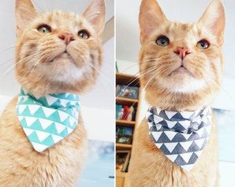 Reversible Triangular Geometric Pattern Pet Bandana, Pet Accessories, Cat Clothing, Over the Collar,