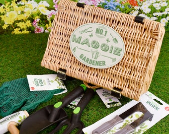 Personalized No.1 Gardener's Tool Set in Hamper, Trowel, Fork, Pruning tools, 6 Piece Tools in Basket, Father's Day, Grandad, Mom, Mum, Nan