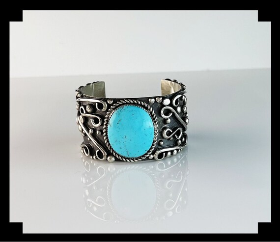 Castle Dome Turquoise Cluster Sterling Silver Bracelet Cuff Castle Dome Turquoise Cluster Sterling Silver Bracelet Cuff