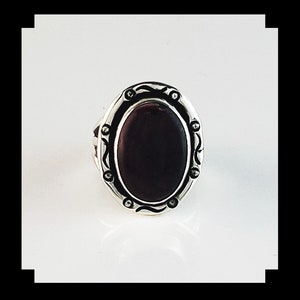 Handcrafted Sterling and Purple Spiny Oyster Ring Size 7 3/4