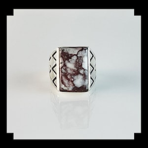 Handcrafted Sterling and Wild Horse Magnesite Men&#39;s Ring   Size 11 1/2