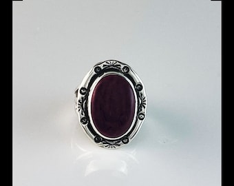 Handcrafted Sterling and Purple Spiny Oyster Ring   Size 7