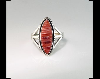 Sterling and Spiny Oyster Ring   Size 12 1/2