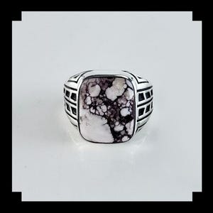 Handcrafted Sterling and Wild Horse Magnesite Men&#39;s Ring  Size 10 1/4