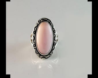 Sterling and Pink Mother of Pearl Ring Size 9