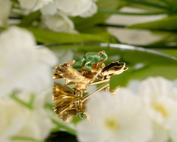 Frog and Lily Pad Brooch Pin in 14k Yellow Gold w… - image 7