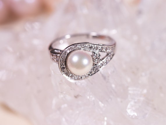 Infinity Pearl Ring With Diamond Accents in 14k White Gold Etsy