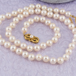 Estate Mikimoto Pearl Necklace with 18k Yellow Gold Clasp