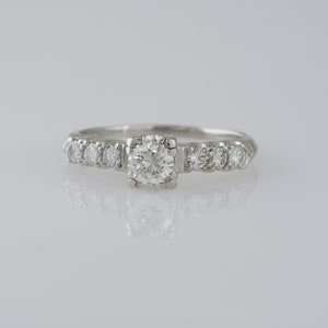 Vintage Diamond Engagement Ring in Platinum