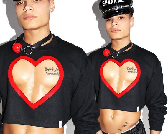 SweatyRocks Women's Y2K Short Sleeve Heart Cutout Ribbed