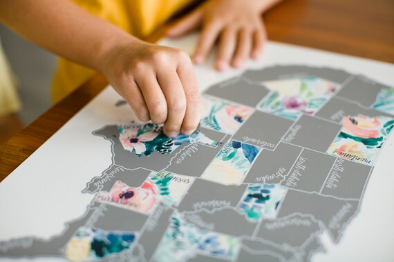 Floral Scratch Off Map | US Travel Map | Gift's She will Love | Bridal Shower | Mother's Day Gift | Bridesmaid Gift | Gifts Under 30