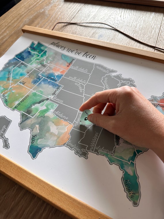 Unique Wedding Gift Idea for Couples | Scratch Off Map | Gift for Adventurer | Wedding gift for Him | Unique Gift for Couples | Graduation