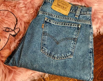 size 16 levi jeans womens