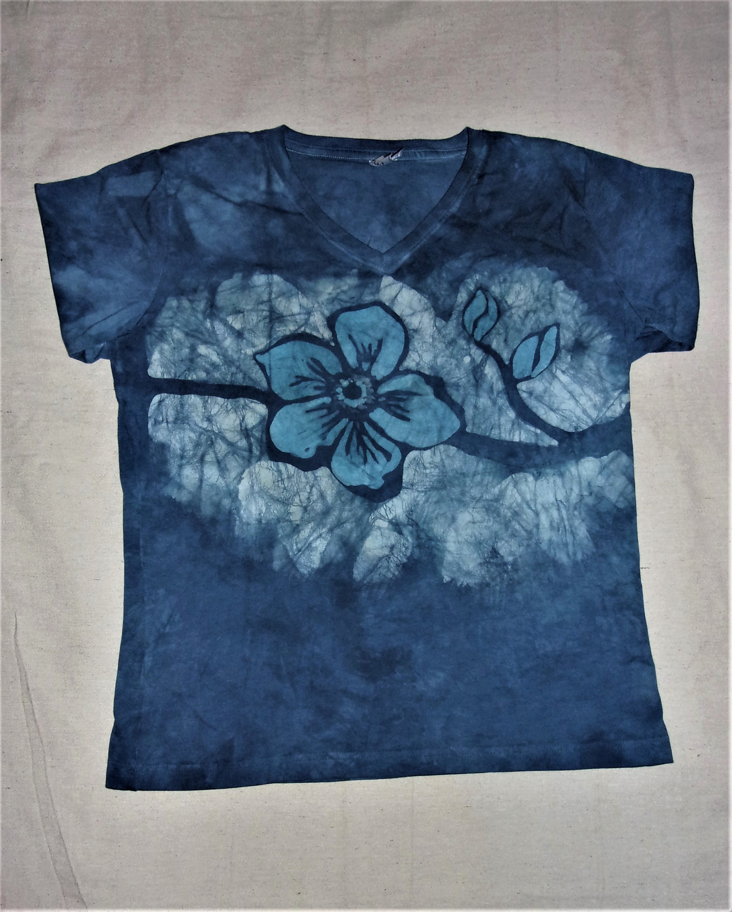Batik Woman's T-shirt with Flower