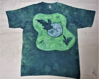 Batik T-shirt with Bats