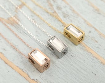 Collana con urna di cristallo per ceneri: gioiello commemorativo in acciaio inossidabile per cremazione, incisione personalizzata per animali domestici.
