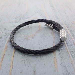Men's Braided Black Steel Cremation Urn Bracelet: Personalized Memorial