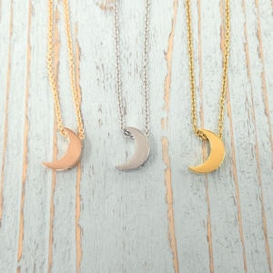 Personalized Crescent Moon Cremation Necklace Custom Engraved Stainless Steel Urn Pendant for Ashes Memorial Jewelry Silver Gold Rose Gold