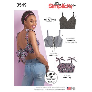 Simplicity 8549 BH-överdelar Pappersmönster Lär dig sy ett stickat eller vävt plagg.
