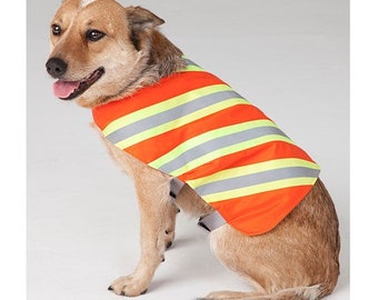 Simplicity Pattern 1578 Large Size Dog Coats with or without hood patterns