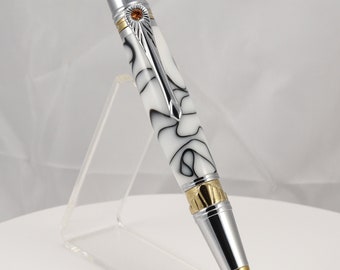 Art Deco Pen by David Broadwell with White and Black Thread Swirl Acrylic body