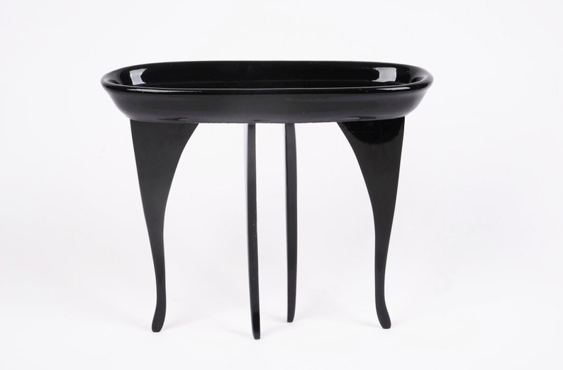 Oval dish on 8 slim legs, S, black image 2