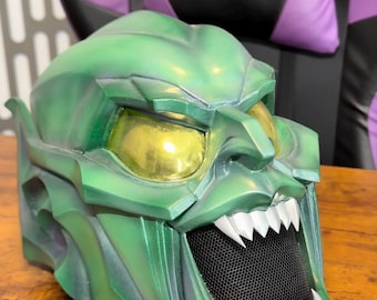 green goblin mask