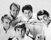 signature of BRIAN WILSON of the Beach Boys signed autograph autographed card plus 3 free bonus photographs