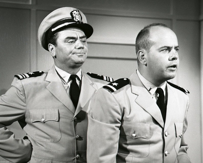 an 8.5x11 photograph Ernest Borgnine of McHale/'s Navy and Tim Conway of the Carol Burnette Show ..