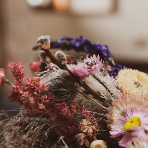 Halloween skull and dried floral wedding bouquet with tiny resin bird skulls, Dark academia or goth bridal bouquet, Large romantic flowers image 4