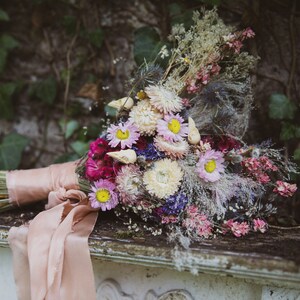 Halloween skull and dried floral wedding bouquet with tiny resin bird skulls, Dark academia or goth bridal bouquet, Large romantic flowers image 1