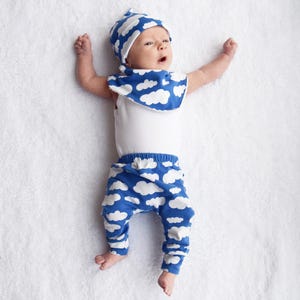 Blue Cloud Print Baby Leggings image 2