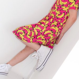 Vestido con estampado de plátano