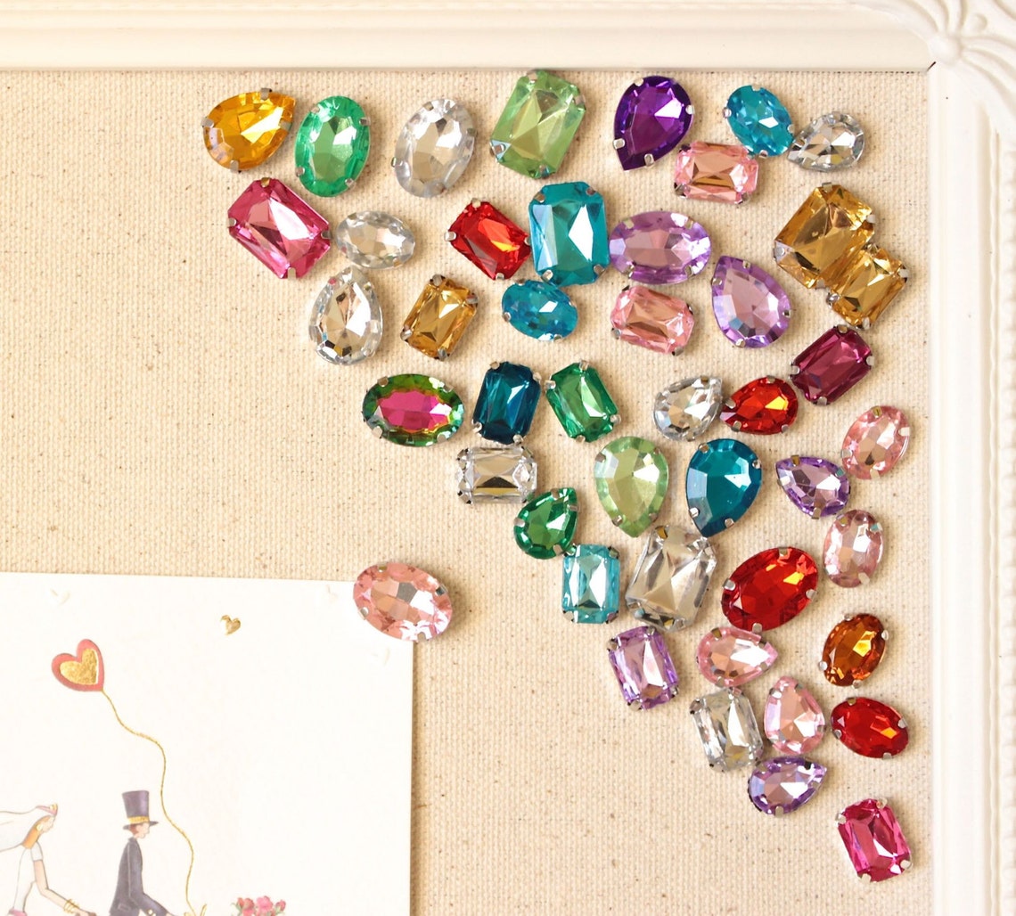 Bremorou Decorative Thumb Tacks – Sparkly Rhinestone Push Pins For Boards & Wall Decor