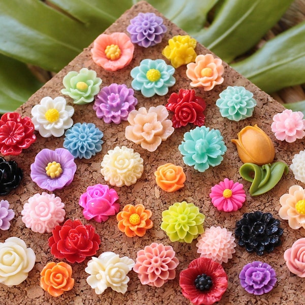 BESTSELLER Small Mixed Flower Thumbtacks, Mix Wild Flower Pushpin, Large Variety Floral Push Pin Set, Pretty Flower Pushpins, Ships Fast