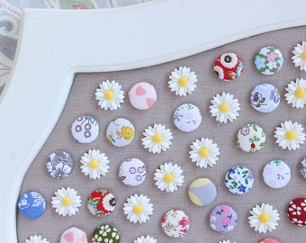 White Daisy and Cotton Button Decorative Thumb Tack, Daisies Push Pin Set, Flat Cotton Fabric Pin, Bulletin Board Thumbtack, Flower Push pin