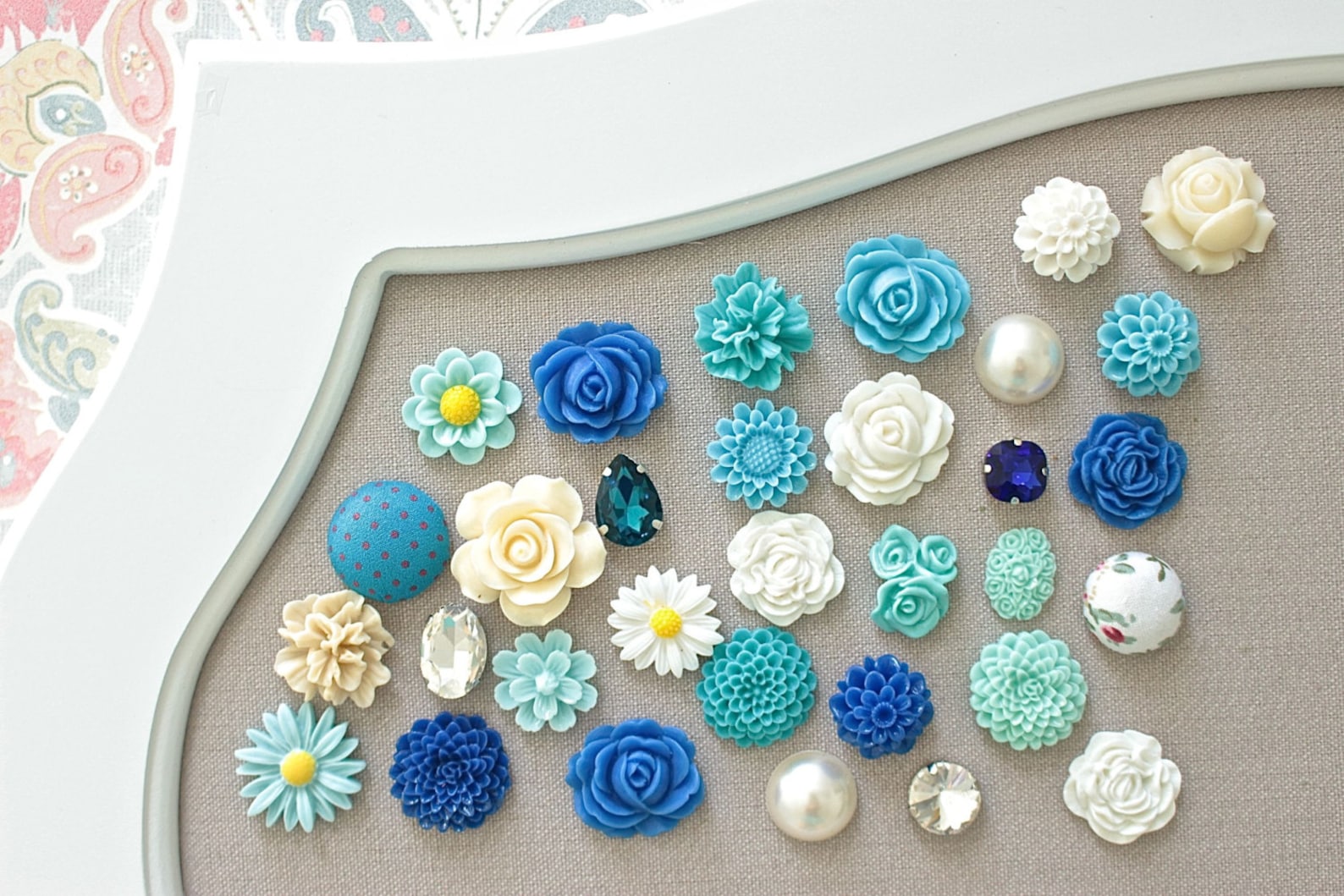 Blue and Ivory Flower Thumbtack Pretty Pushpin Set Corkboard Etsy