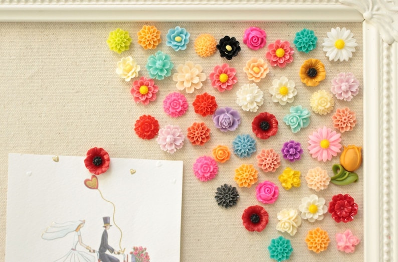 BESTSELLER Small Mixed Flower Thumbtacks, Mix Wild Flower Pushpin, Large Variety Floral Push Pin Set, Pretty Flower Pushpins, Ships Fast image 6