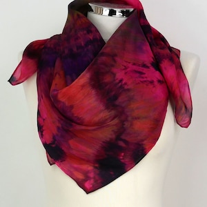 Foulard en soie rose carré Orchidée Garden Carré en soie magenta Foulard rose vert Foulard en soie teint à la main Royaume-Uni