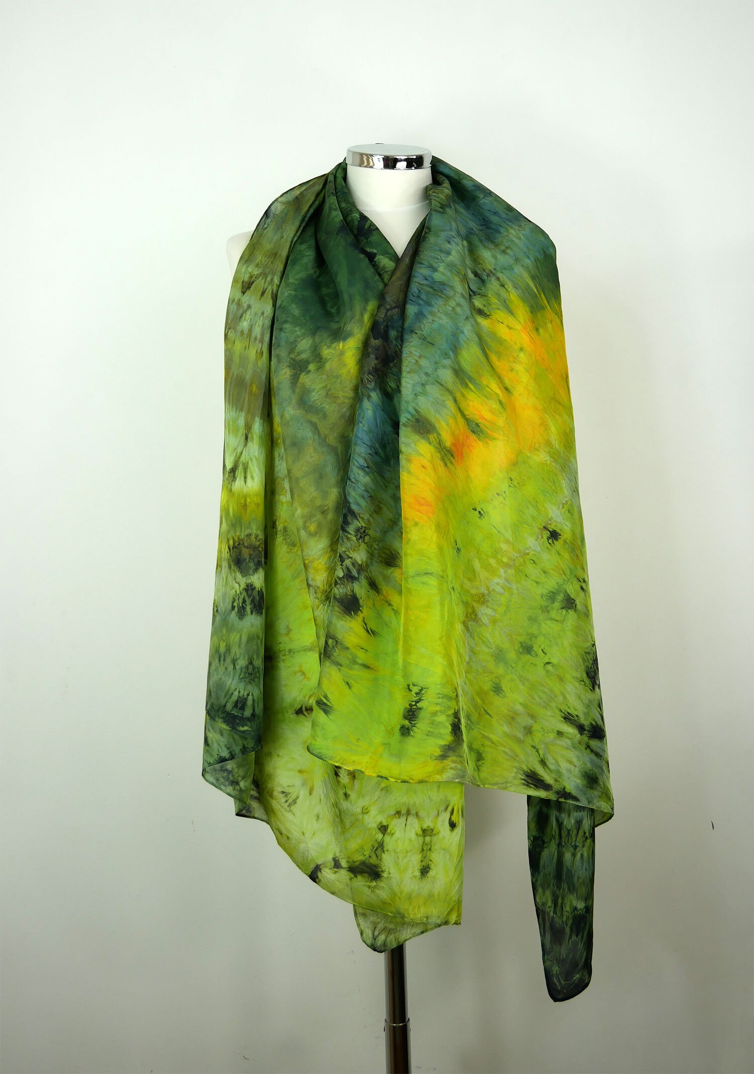 So Sweet Scarf- Forest main image 1