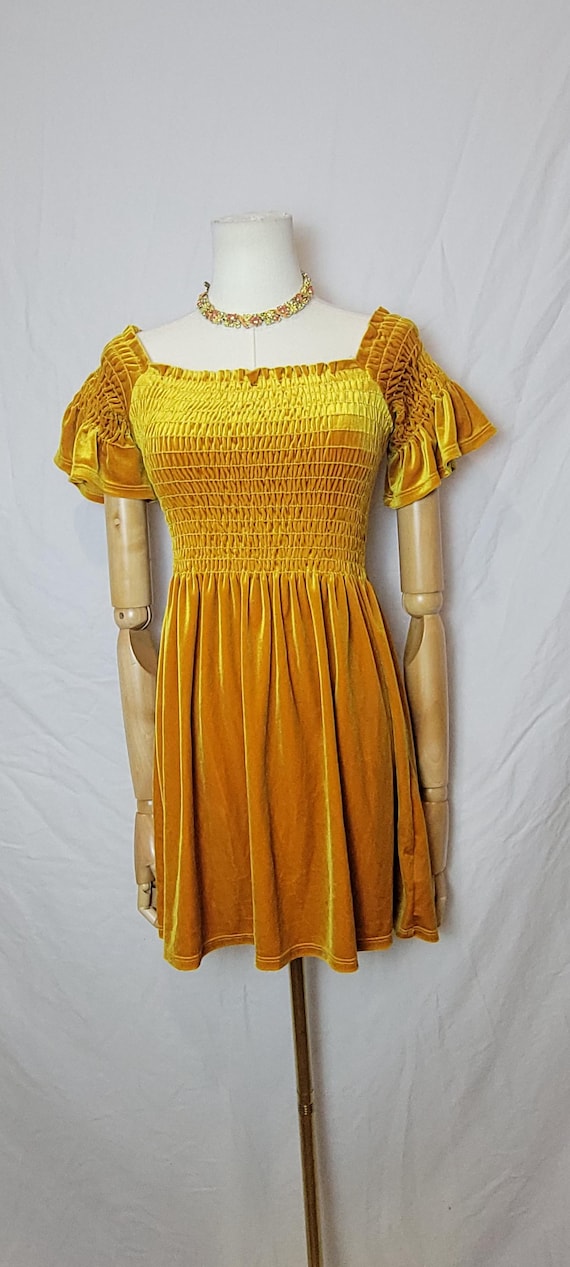 Urban Outfitters Clara Off-the-shoulder Gold Smocked Velvet Dress, Size Small - Etsy UK Urban Outfitters Clara Off-the-shoulder Gold Smocked Velvet Dress, Size Small - Etsy UK