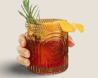 Amber Arch Floral gerippte Gläser - 10 Unzen Amber Arch Floral gerippte Gläser - 6er-Set Retro Boho Vintage inspirierte Becher Trinkgläser, Barware Cocktails & Bourbon Geschenke