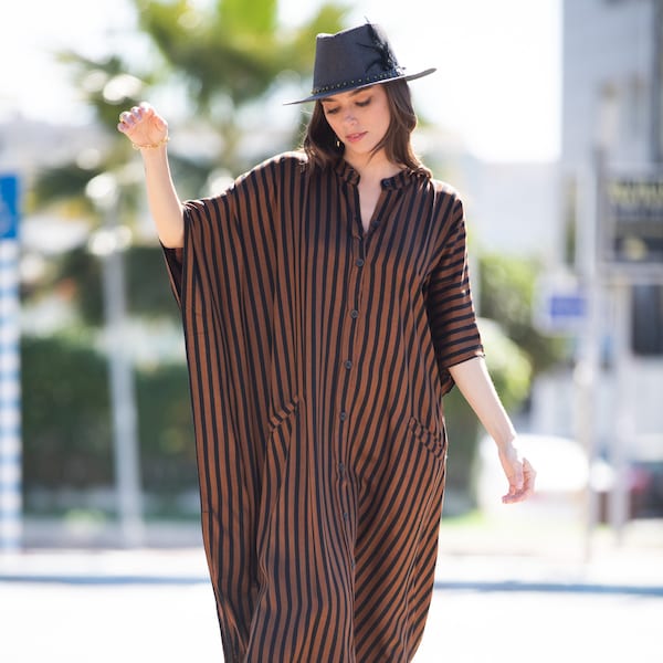 Brown Black Striped Oversize Summer Kaftan Dress, Bohemian Trendy Buttoned Down Caftan Maxi Dress with Pockets