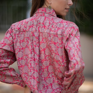 Women Red and Gold Boho Chic Print Sparkly Buttoned Down Top, Sparkly Formal Blouse for Women, Long Sleeves Relaxed Collared Top