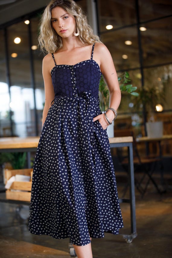 Dark Blue Floral Mid Calf Dress, Lace Top Boho Chic Viscose Day to Evening Spaghetti Straps Sundress With Pockets